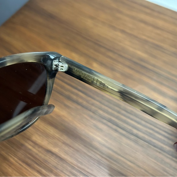 YSL Saint Laurent women’s sunglasses - Picture 4 of 12